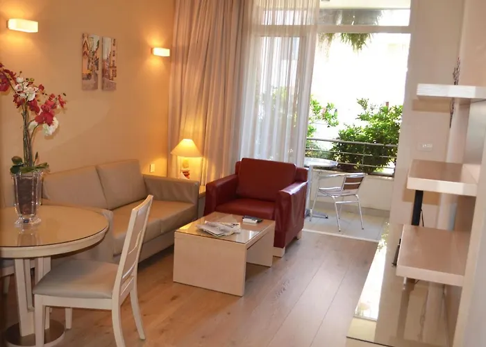 One-Bedroom Suite